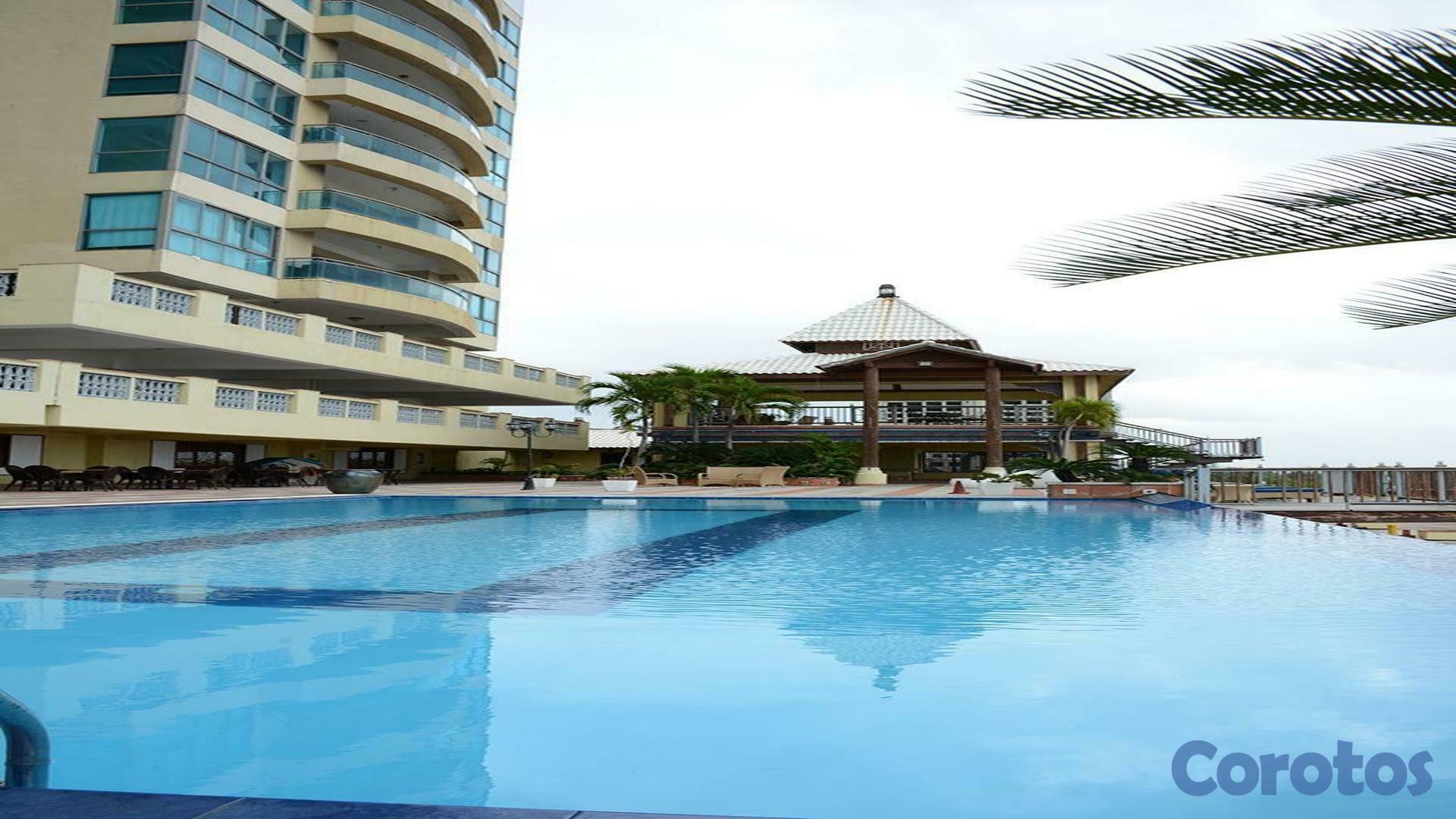 apartamentos - Apartamento con terraza privada y vista al mar en Malecon Center 1