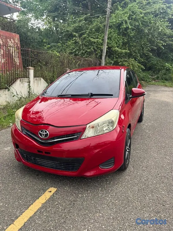 carros - Toyota Vitz 2012  10
