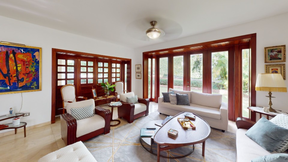 casas - Se vende casa en Cuesta Hermosa Il 
U$S495,000

Descripción
Casa de 
3 Habitacio 7
