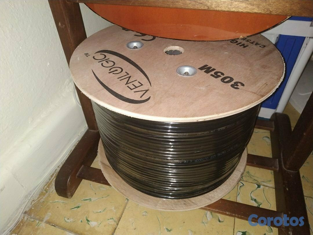 computadoras y laptops - CABLE DE RED (alta calidad) DE EXTERIOR VENLOGIC CAT5 CAJA DE 1000 PIES