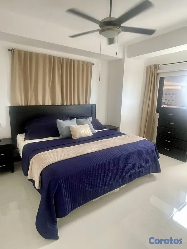 apartamentos - En venta 4to nivel en Los Restauradores 5