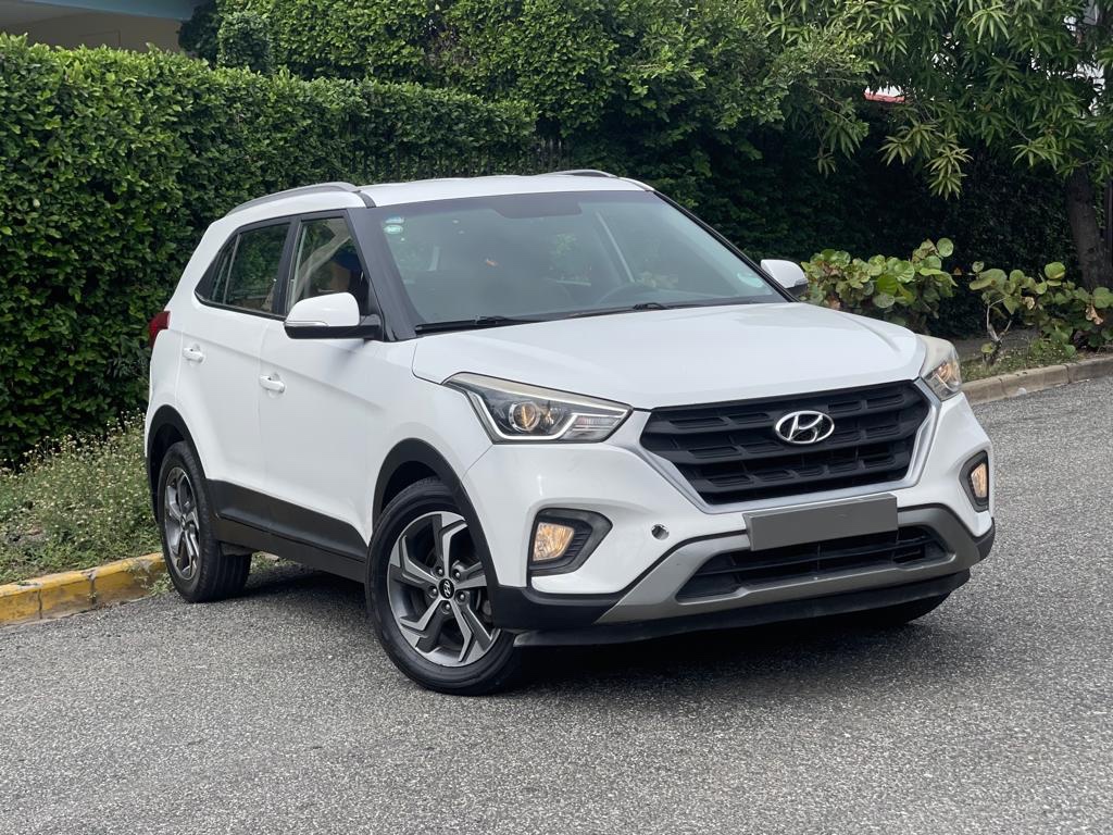 jeepetas y camionetas - HYUNDAI CANTUS  2020 INTERIOR EN PIEL CAMARA DE REVERSA SENSORES DE PARQUEO NUEV