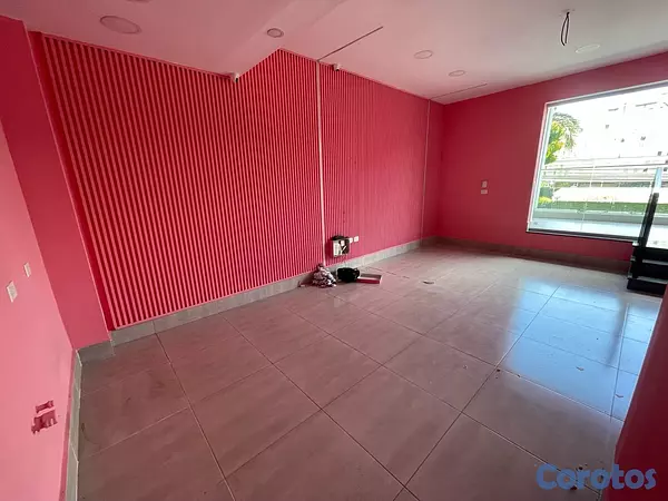 oficinas y locales comerciales - hermoso local en renta  4