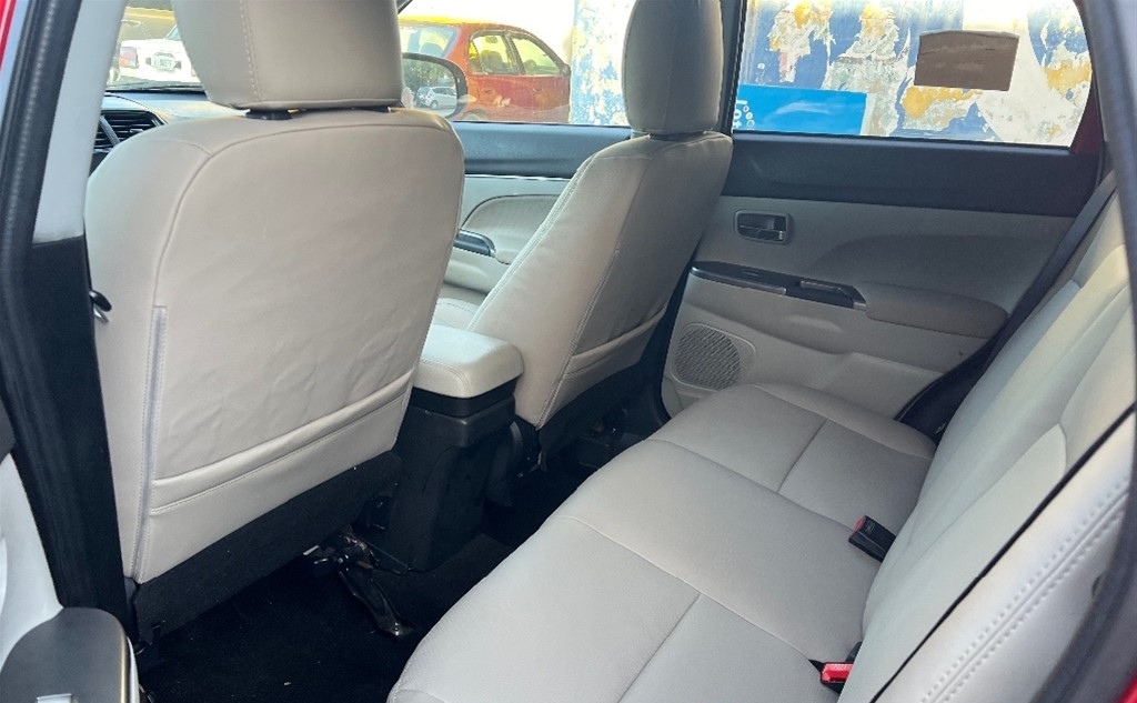 jeepetas y camionetas - 2019 Mitsubishi Outlander Sport  3