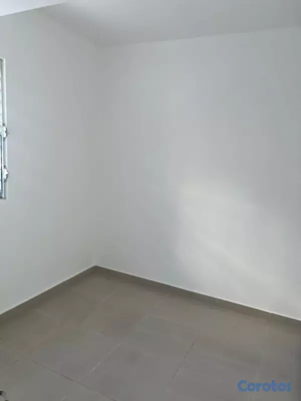 apartamentos - Apartamento en Alquiler en Bella Vista con terraza, 2do piso.
 7