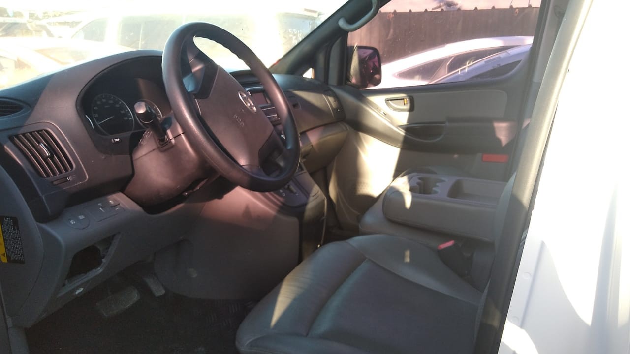 carros - HYUNDAI GRAND STAREX 2017 BLANCADESDE: RD$1,150.100 1