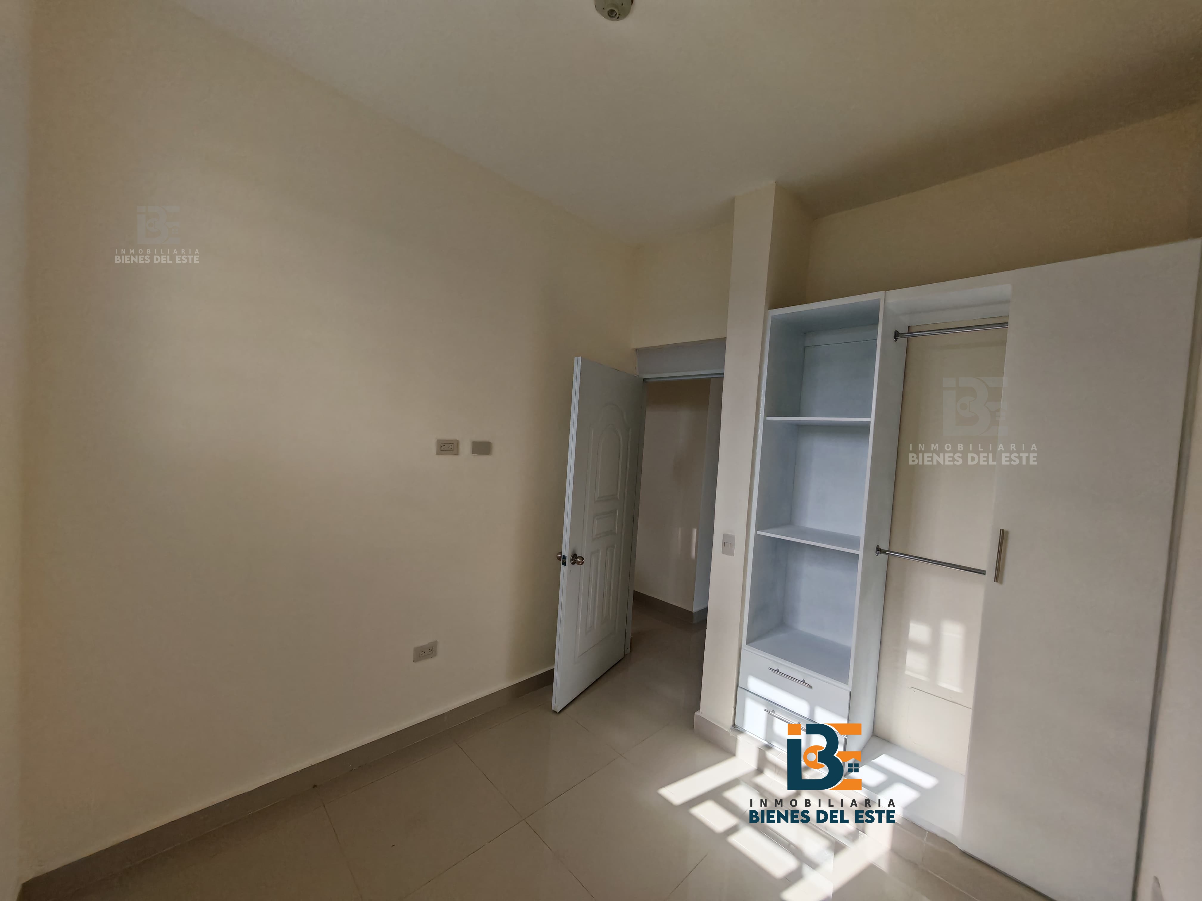 casas - Se Renta Vivienda Nueva, con Patio  en Villa Visan 2