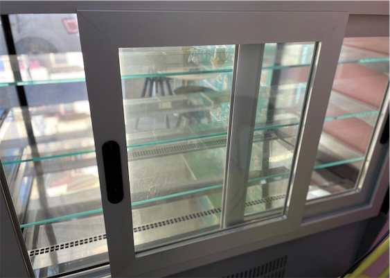 servicios profesionales - 🇮🇹 Vitrina 🍮🍰❄️ 4x4 pies - (medio uso) 4