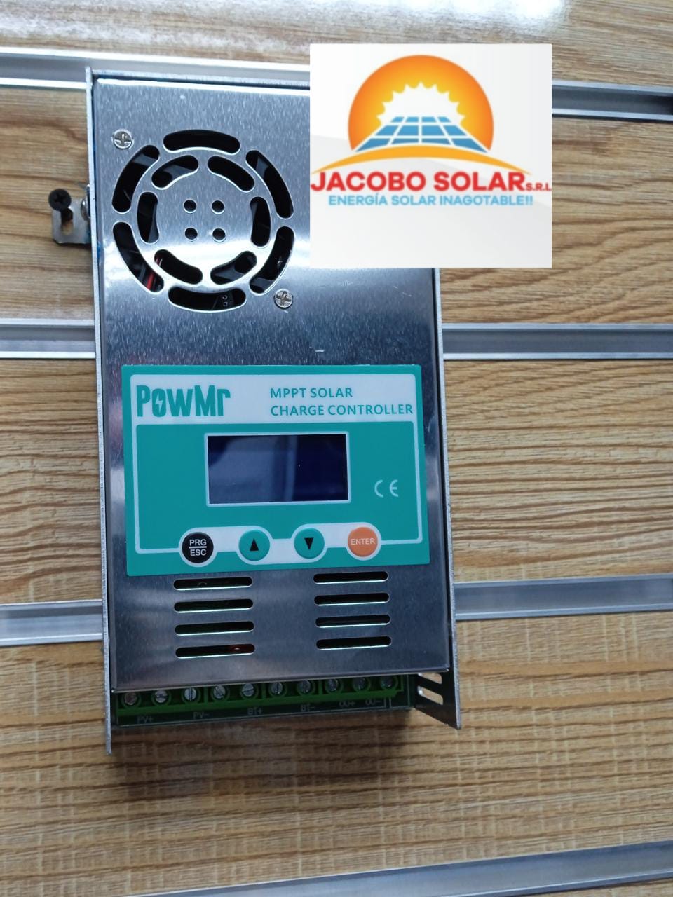 electrodomesticos - Cargador de bateria de 12v a 24v 