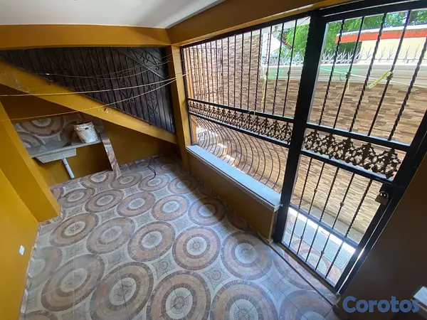casas - CASA DE DOS NIVELES EN VENTA EN SANTIAGO DE LOS CABALLEROS  3