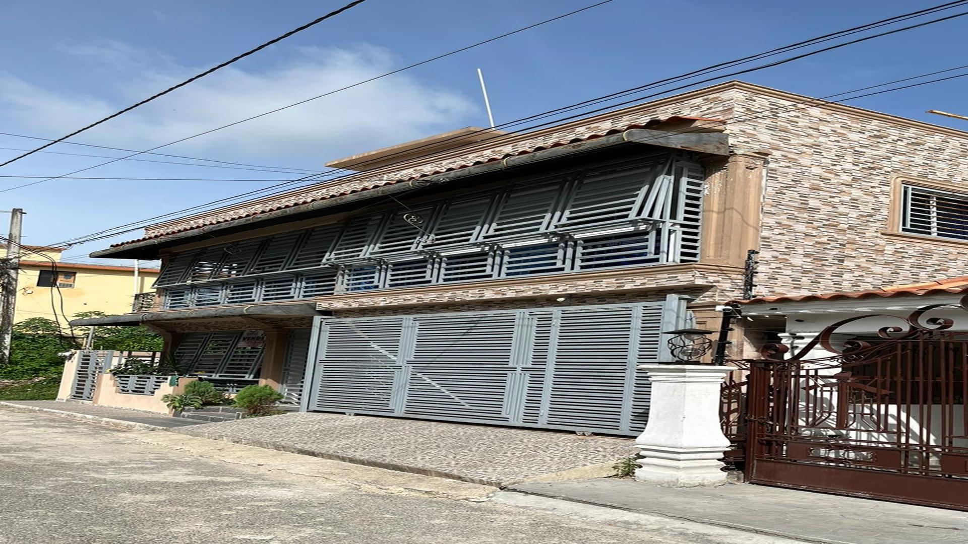 casas - SE VENDE EDIFICIO CON CASA PRIMER PISO Y 2 APTOS SEGUNDO PISO 2