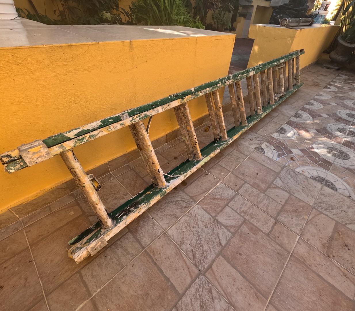 herramientas, jardines y exterior - Escalera de 24 pies