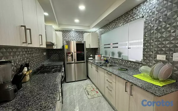 apartamentos - Disponible 3er nivel en Jardines del Sur 1