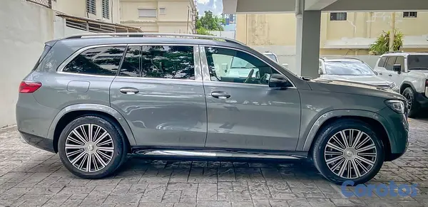 jeepetas y camionetas - Mercedes-Benz Clase GLS 600 Maybach 2026 4