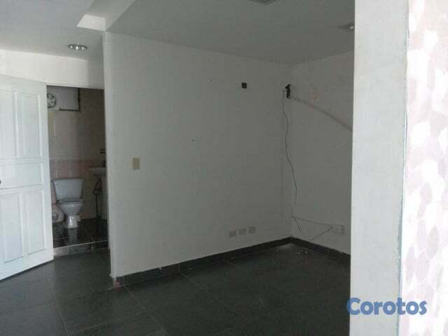 oficinas y locales comerciales - local comercial en alquiler 7