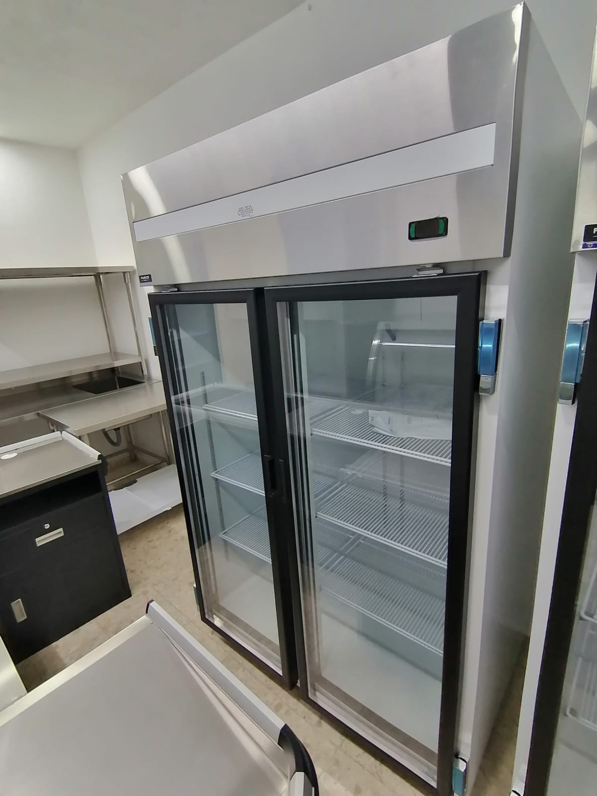 equipos profesionales - Freezer exhibidores comerciales