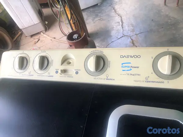 electrodomesticos - Lavadora daewoo de 28 libras..   2