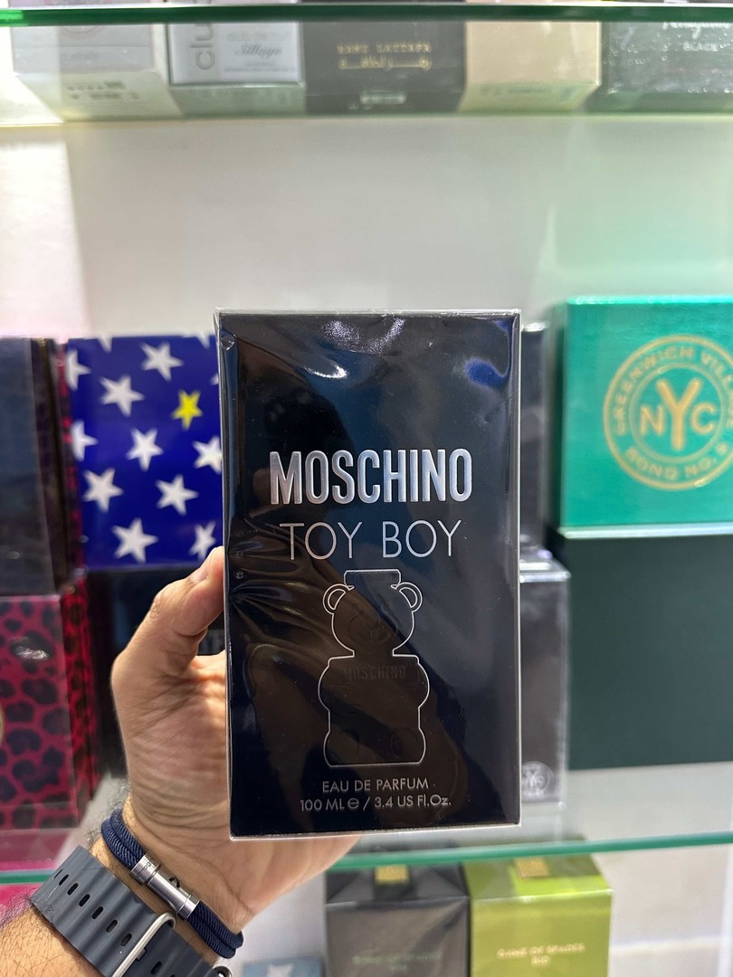 joyas, relojes y accesorios - PERFUME MOSCHINO TOY BOY EAU DE PARFUM 100ML NUEVOS, ORIGINALES $ 6,500 NEG 0