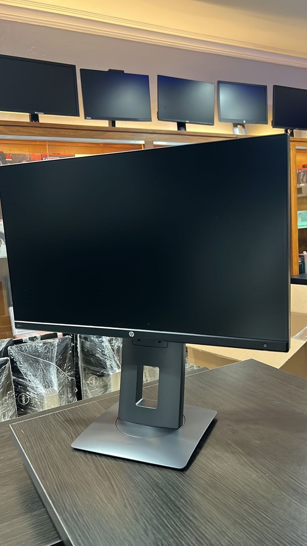 tv - Monitor HP Z22N semi nuevo