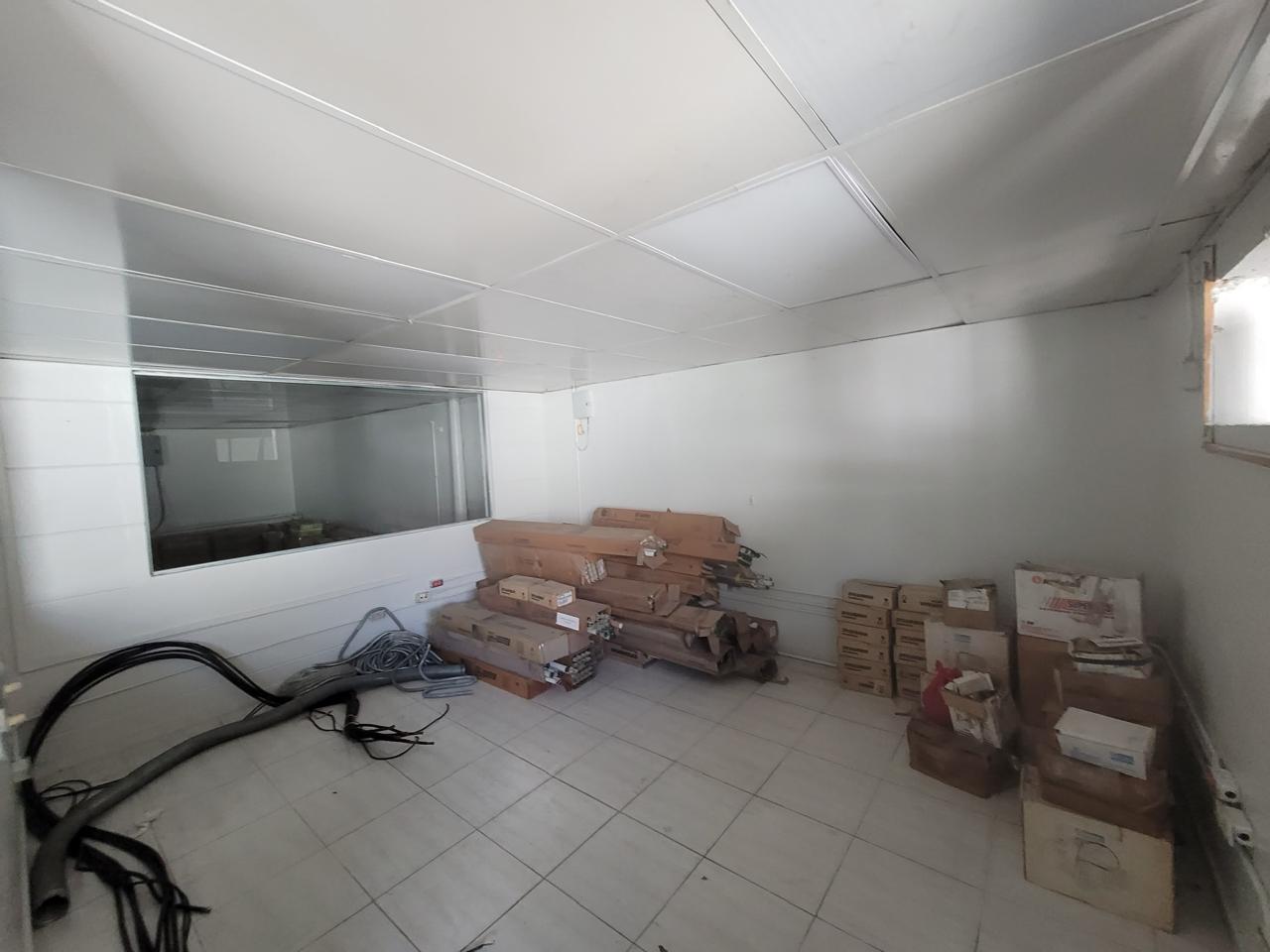 oficinas y locales comerciales - Alquiler de Nave Industrial Km 17 Autop. Duarte  5