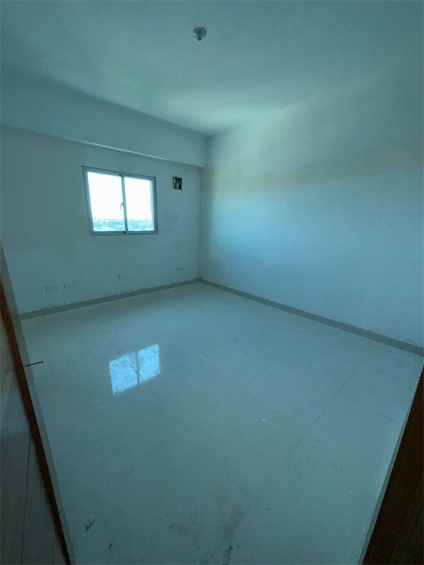 apartamentos - Venta de apartamento en Alma rosa 1 en el piso 8 de 210mts Santo Domingo este  7