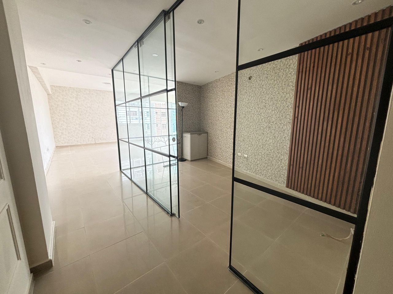 apartamentos - Alquiler de Apartamento en el Vergel Vacio 2