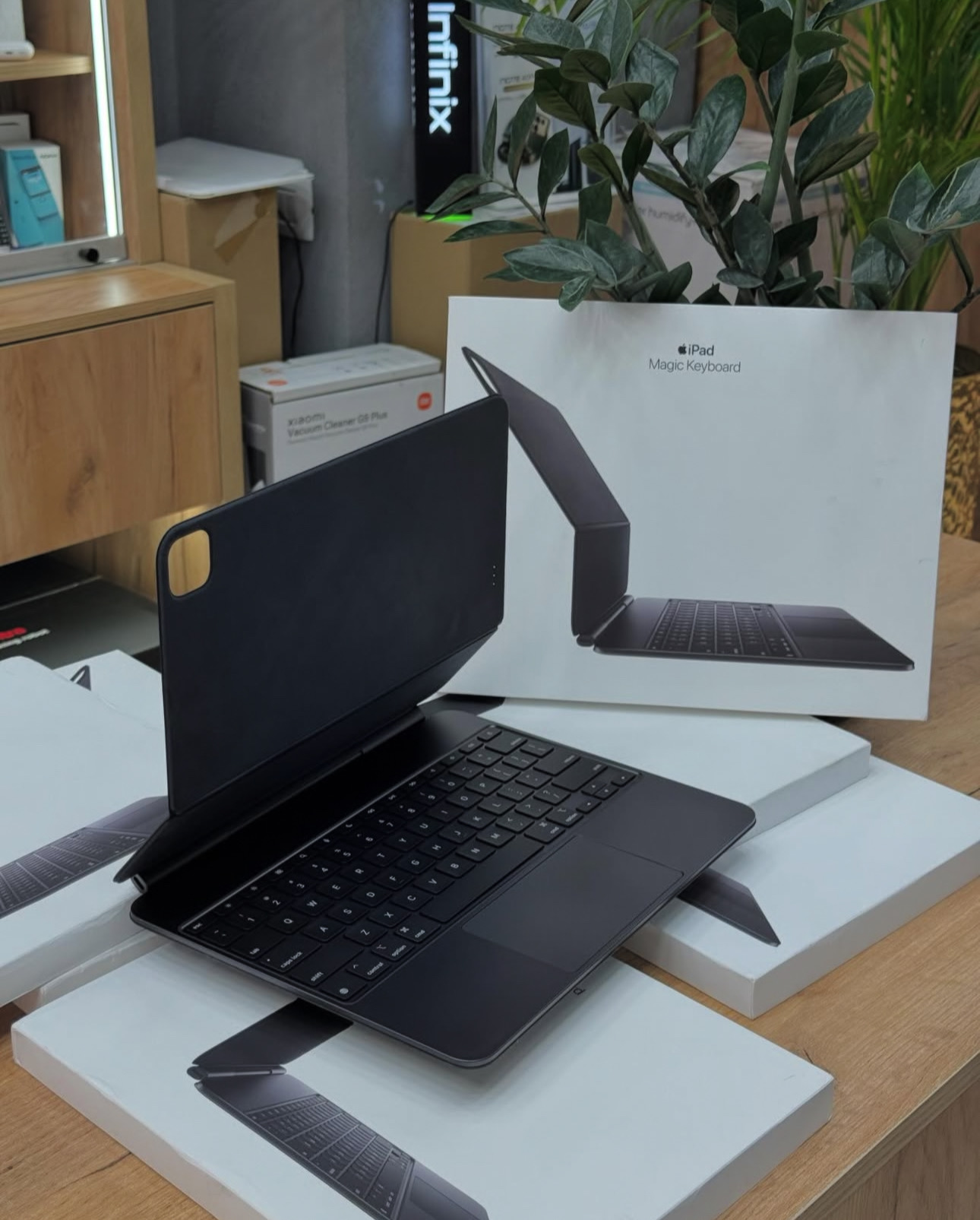 celulares y tabletas - Magic Keyboard Para iPad Pro 13” Chip M4 Nuevos Sellados  5