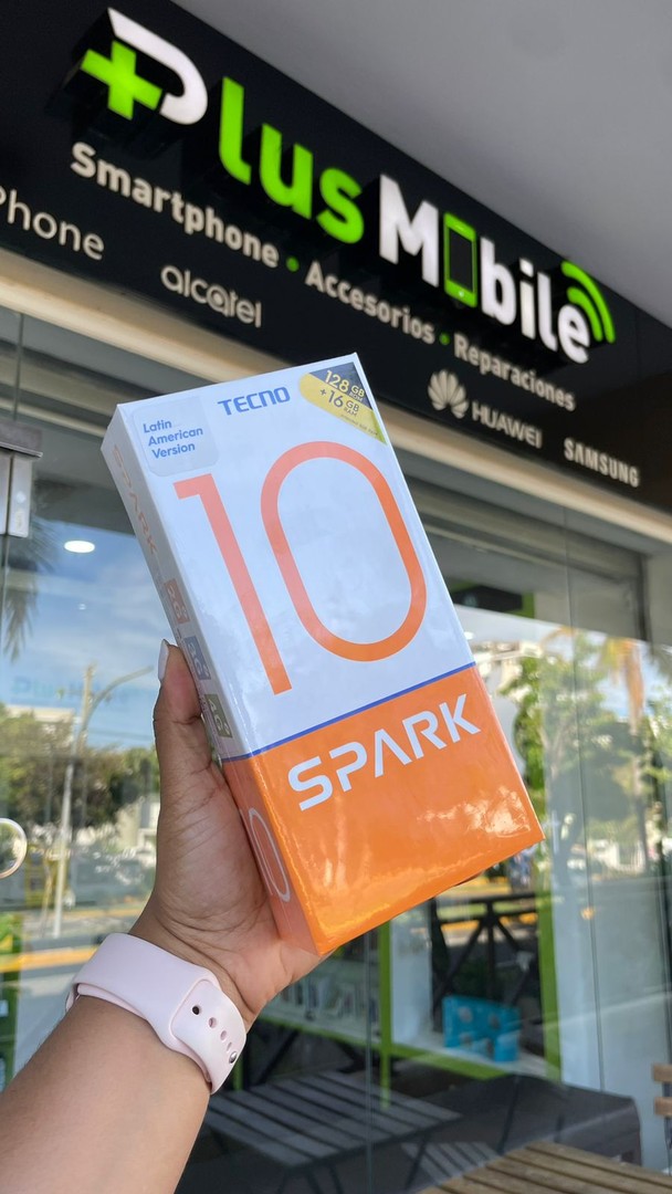 celulares y tabletas - Tecno Spark 10 128GB+16GB Ram  
