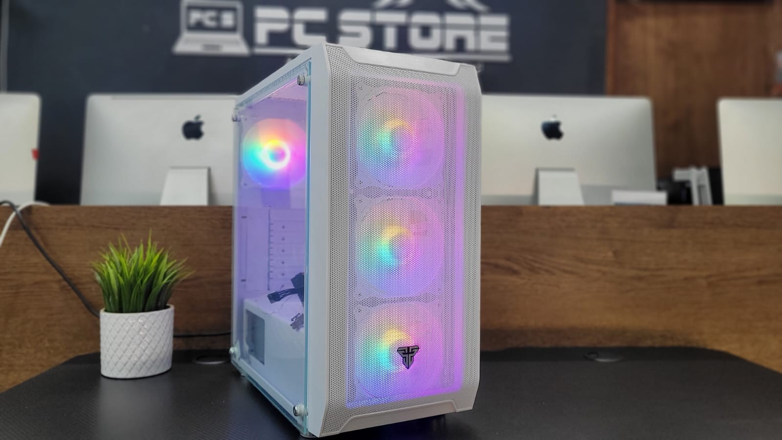 computadoras y laptops - CASE GAMER/ 4 VENTILADORES RGB/ CRISTAL TEMPLADO