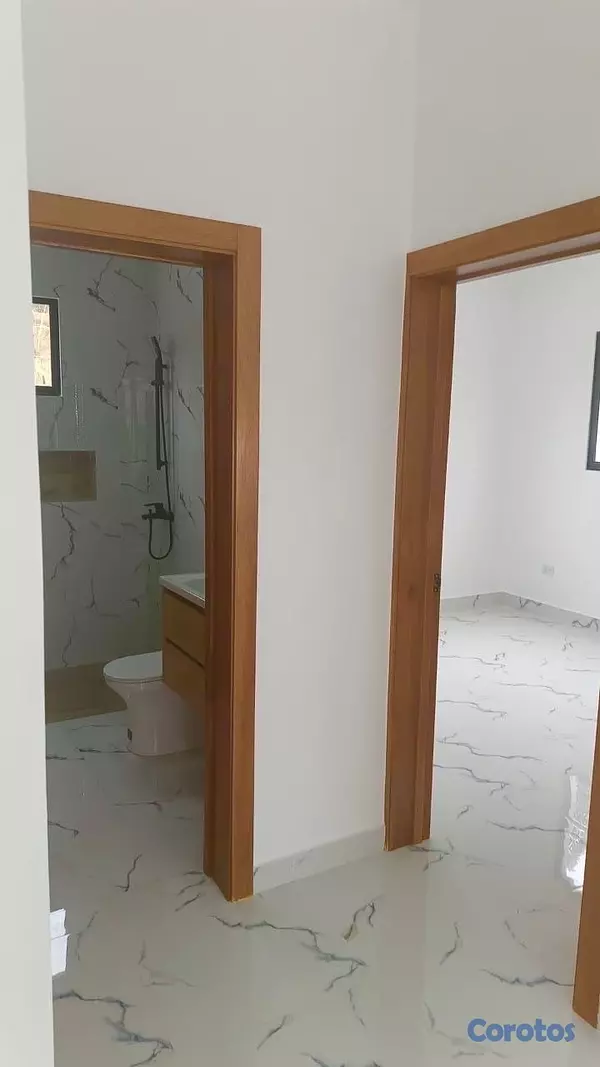 casas - Casa hermosa y espaciosa en venta  13