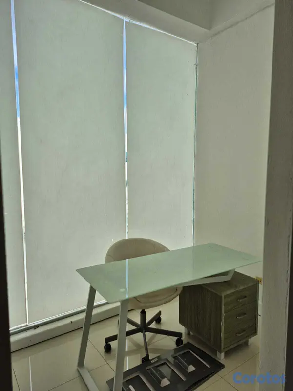 oficinas y locales comerciales - Locales Comerciales y Oficina Dr. DEFILLO 8
