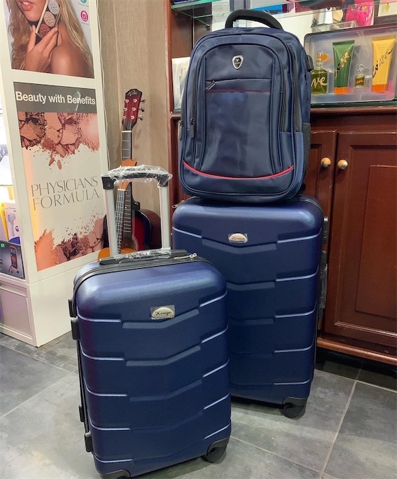 carteras y maletas - Set maleta mediana y pequeña más mochila. Nuevas. BLACK FRIDAY
