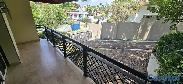 casas - CASA EXCLUSIVA DE VENTA EN ALTOS DE ARROYO HONDO I 3