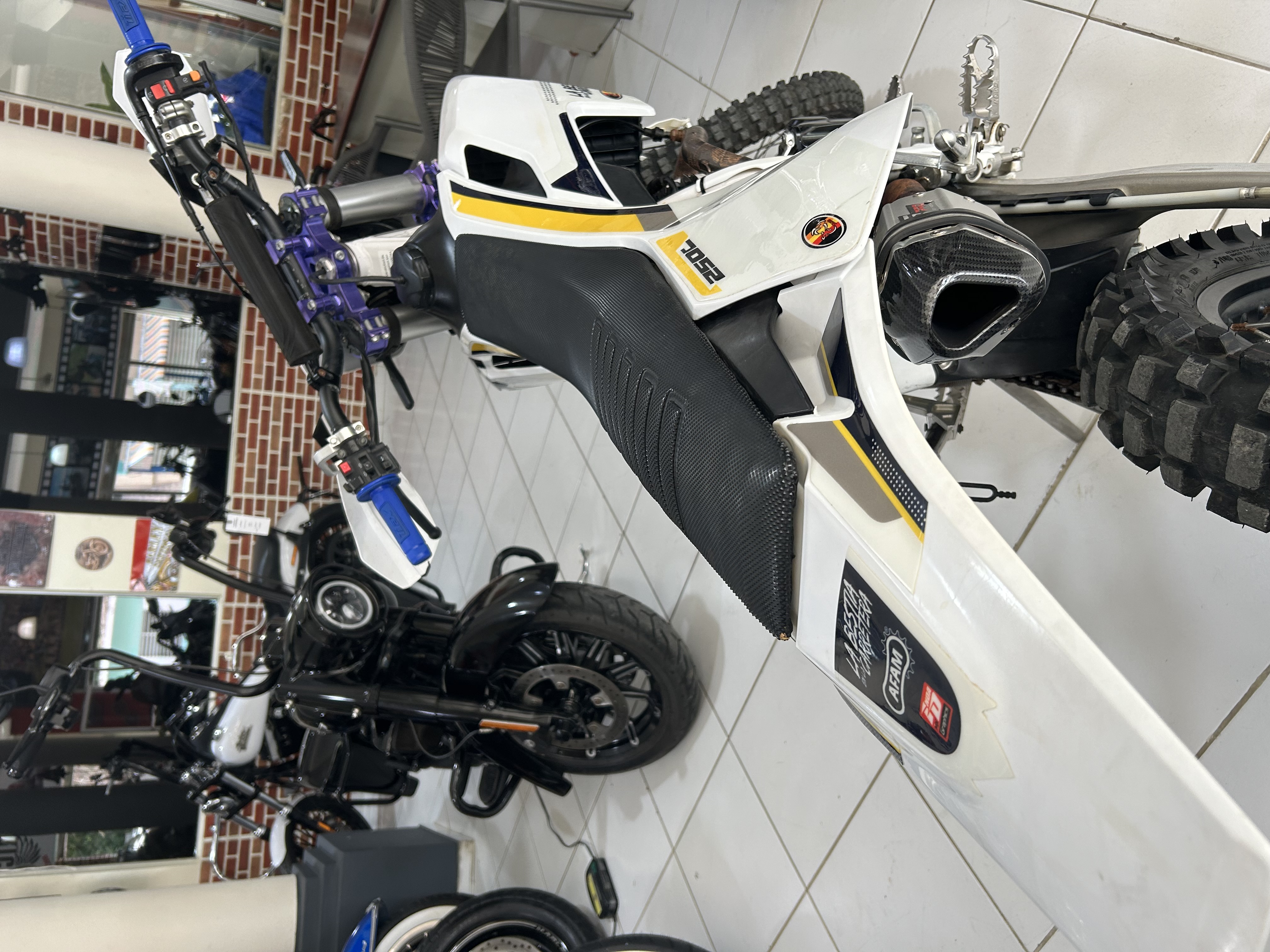 motores y pasolas - Tauro Zx 250 año 2021 8