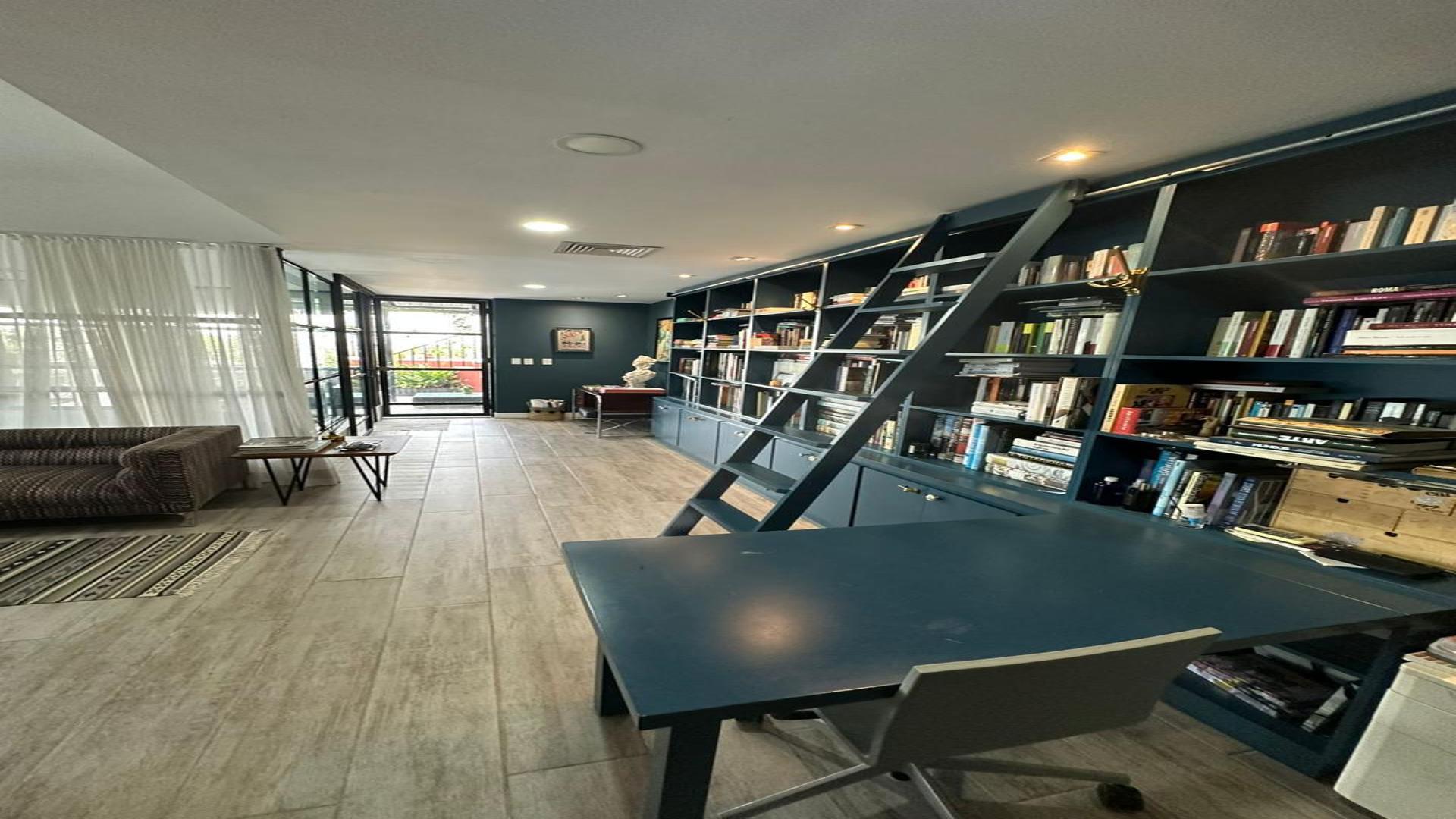 apartamentos - Se vende en La Esperilla, apartamento tipo loft. 3