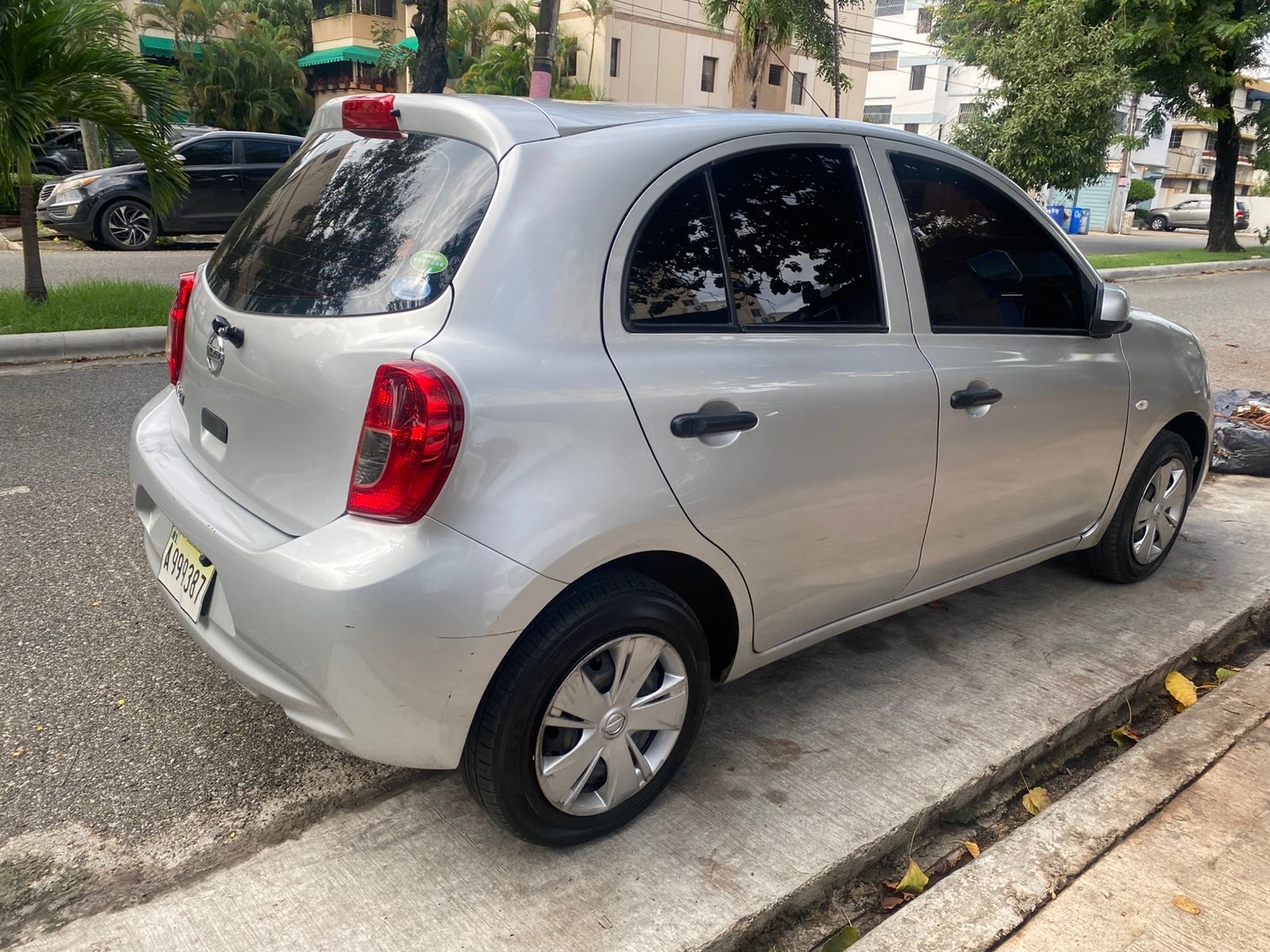 carros - Nissan march 2017 2