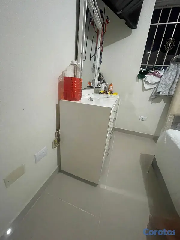 muebles y colchones - Gavetero de 7 gavetas moderno 2