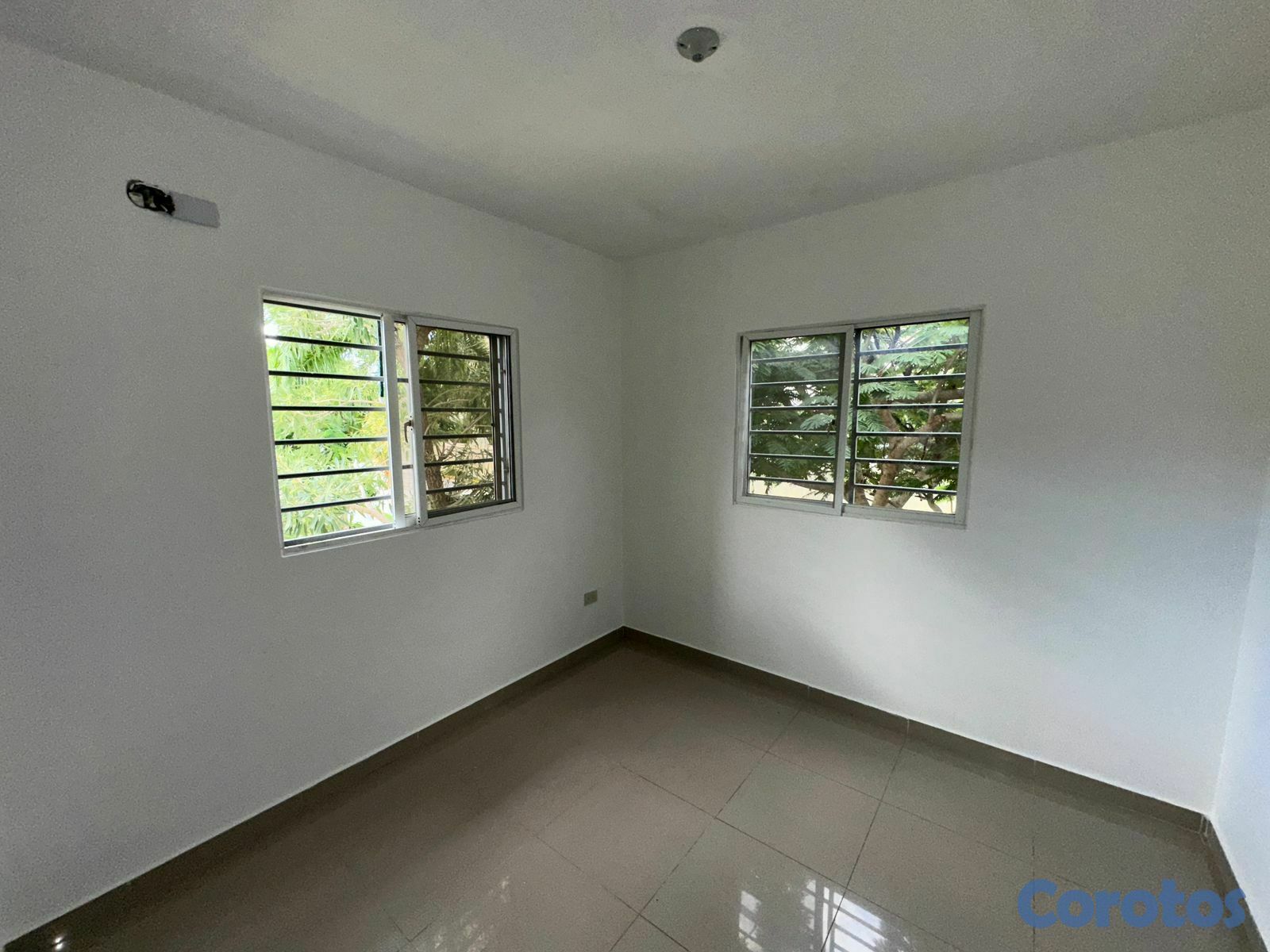 apartamentos - Apartamento en 2do nivel Alameda 10