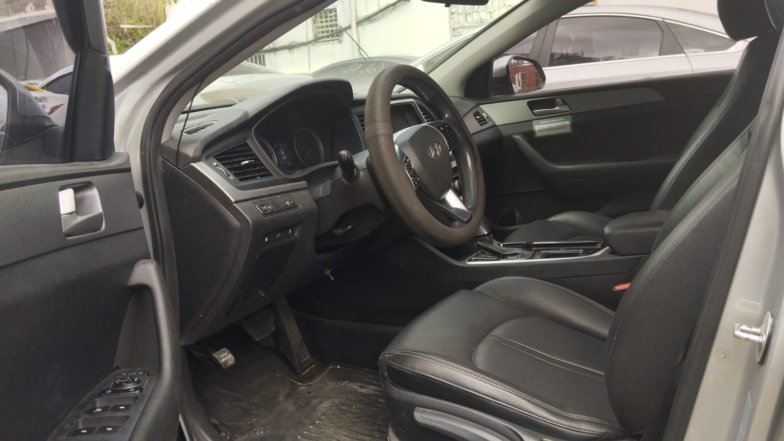 carros - HYUNDAI SONATA NEW RISE 2018 GRIS 2