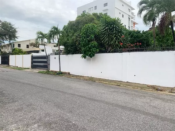 casas - Propiedad comercial 500 metros 3