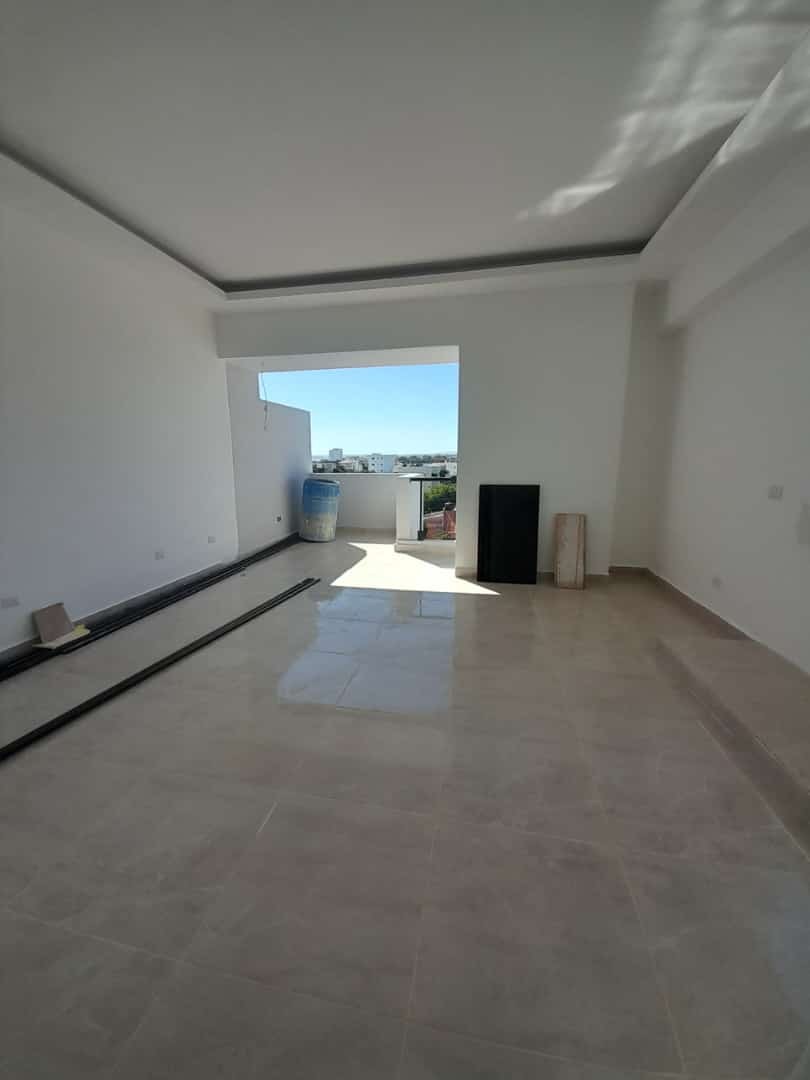 apartamentos - SIN INTERMEDIARIOS, VENDO APARTAMENTO PROXIMO A UNICARIBE. 4