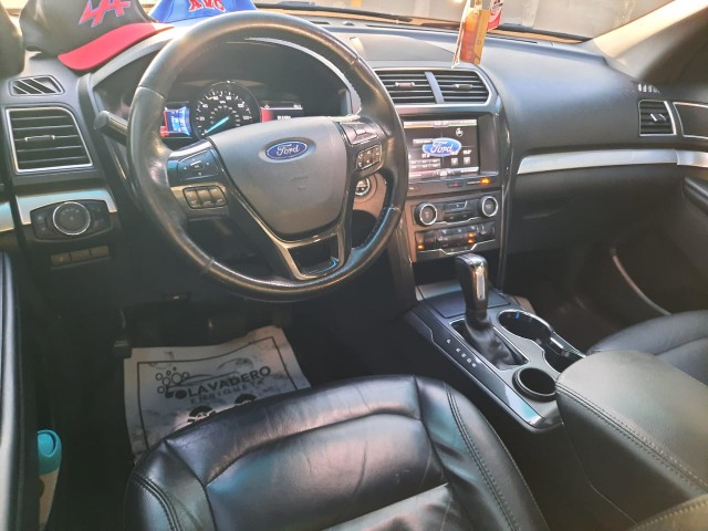 jeepetas y camionetas - Ford Explorer xlt 2016 1