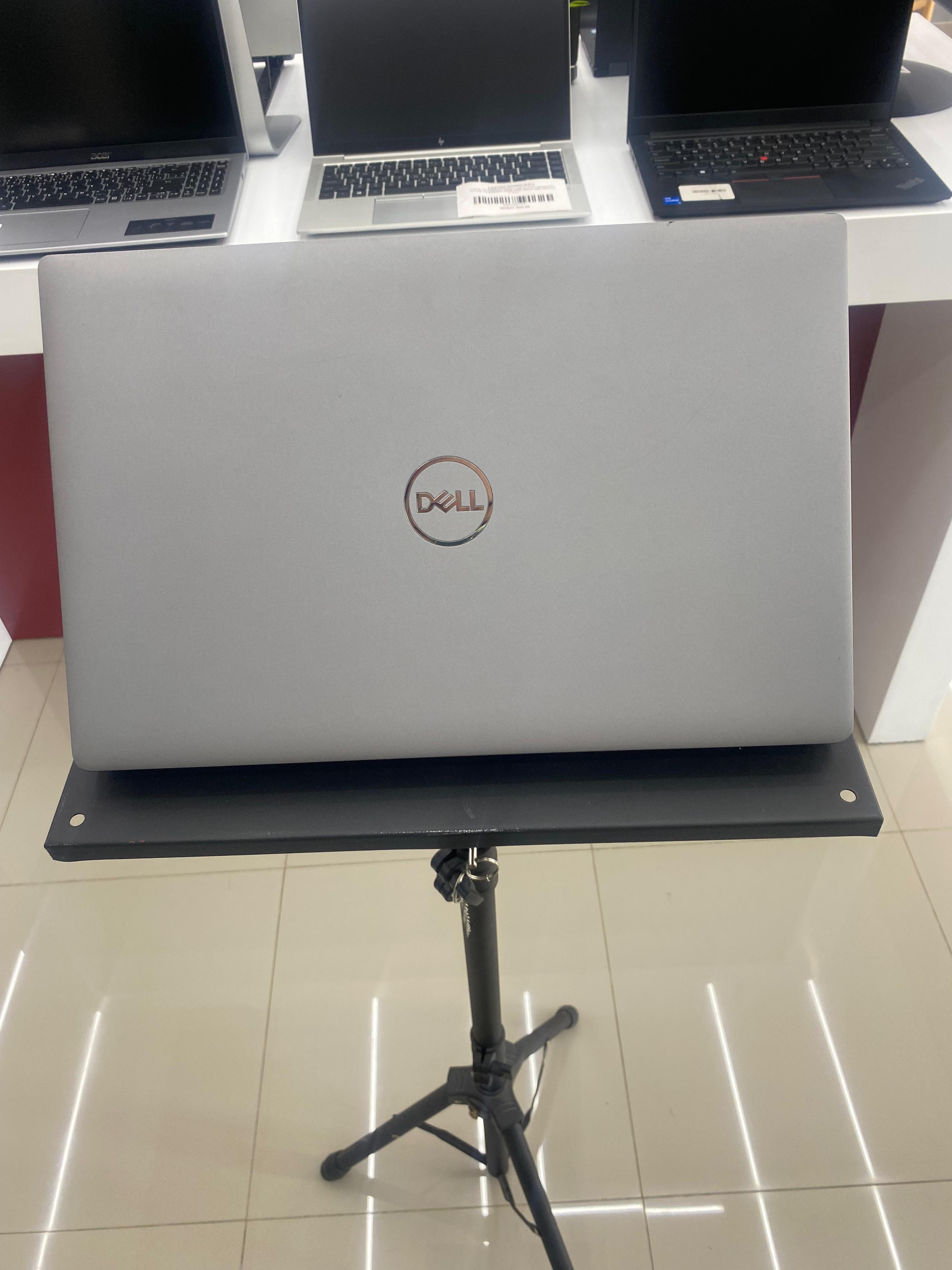 computadoras y laptops - Laptop Dell 5520 core i5 11va Gen 15.6 pulgadas 16 2