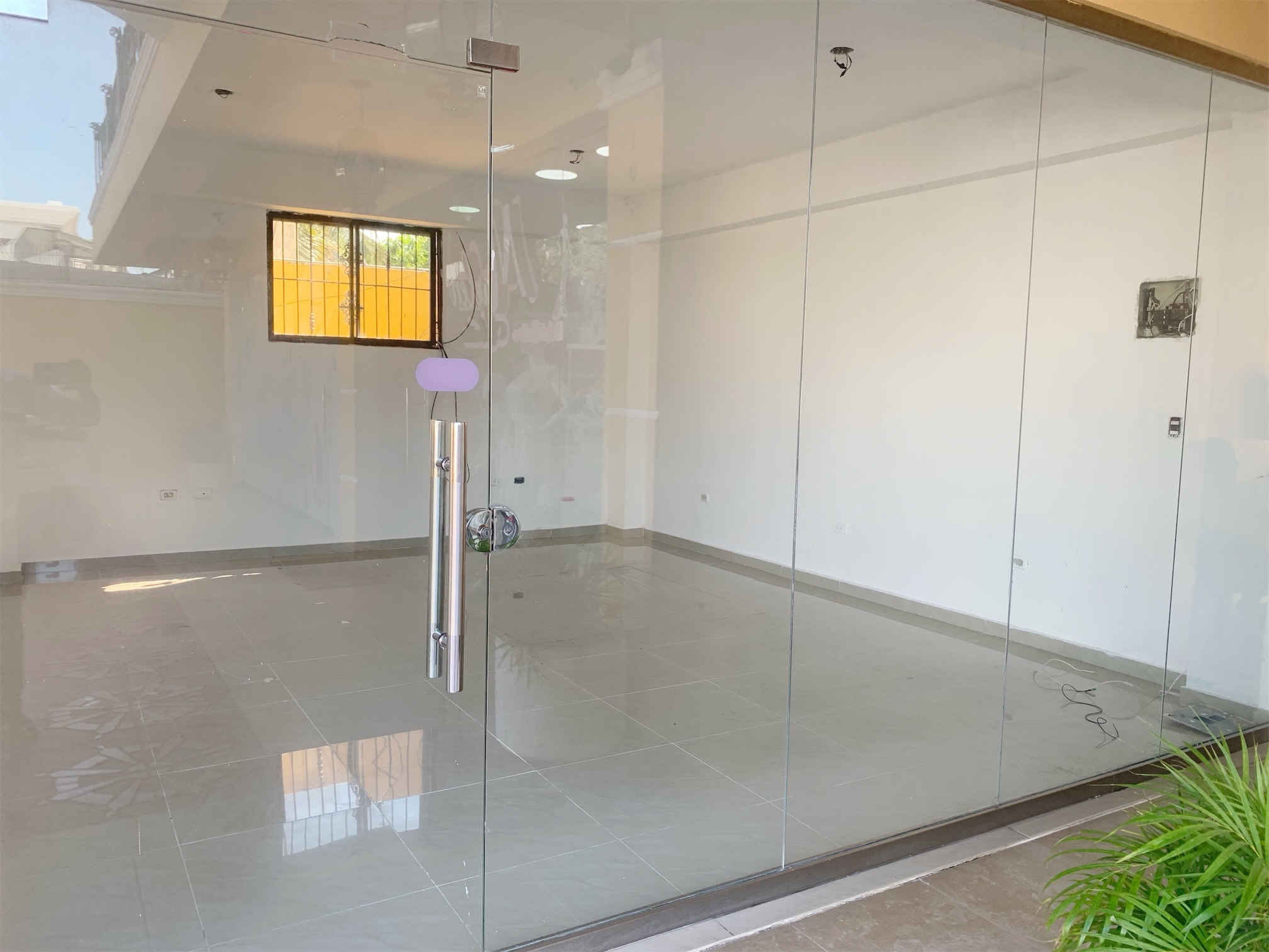 oficinas y locales comerciales - Propiedad en los prados 2