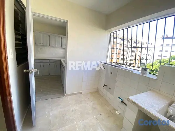 apartamentos - Apartamento en Alquiler en el Ensanche Naco 3H, 2B, 1P, 2do Nivel 7