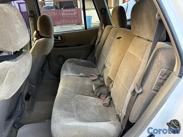 jeepetas y camionetas - Hyundai Santa Fe 2004 8