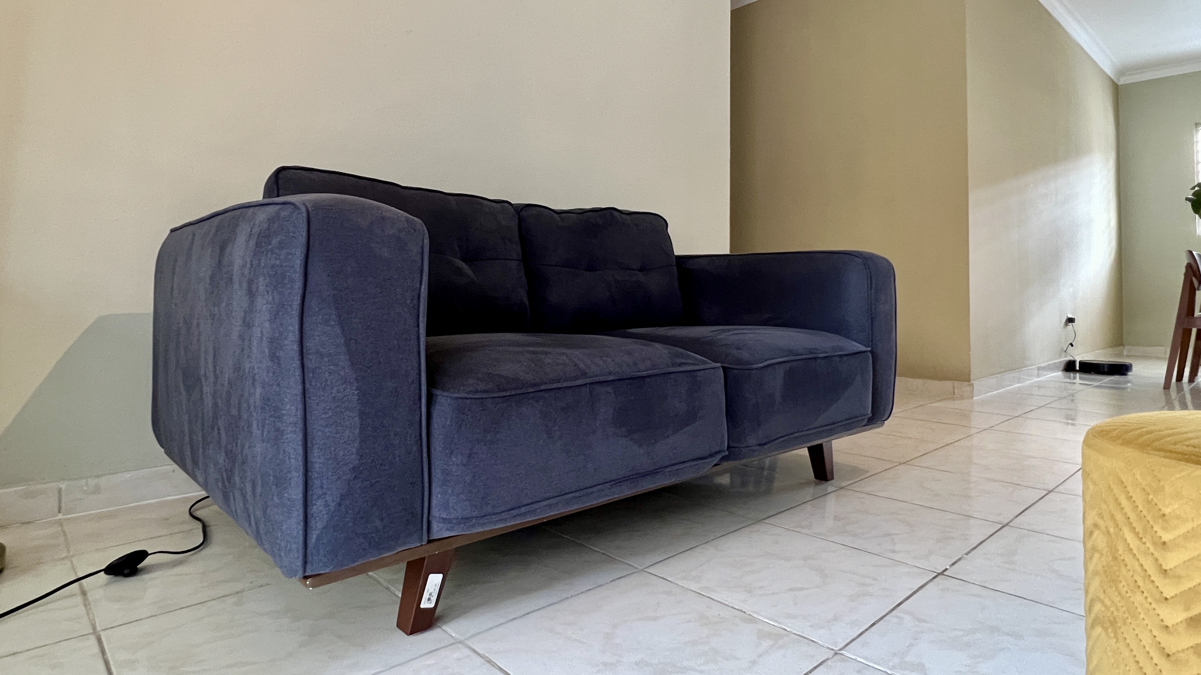 muebles y colchones - Sofa/Mueble de 2 plazas de Ilumel outlet seminuevo 5