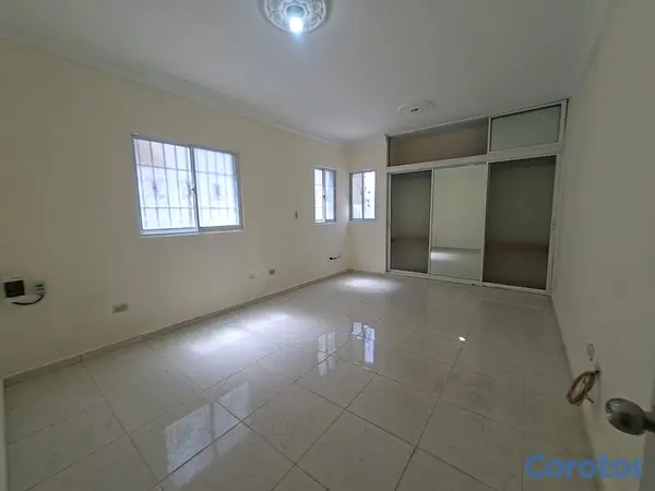 casas - Casa en venta en Autopista de San isidro
4 habitaciones $8.7MM 7