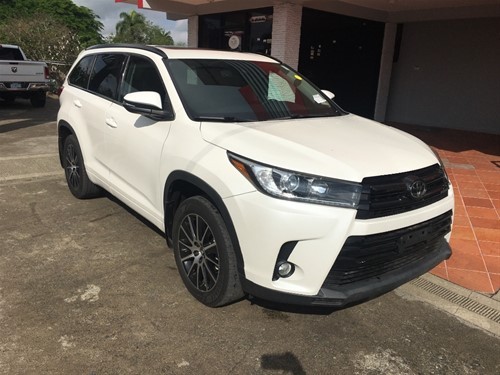 jeepetas y camionetas - Toyota highlander SE 2017 4x4 3 Filas Clean Carfax ✅