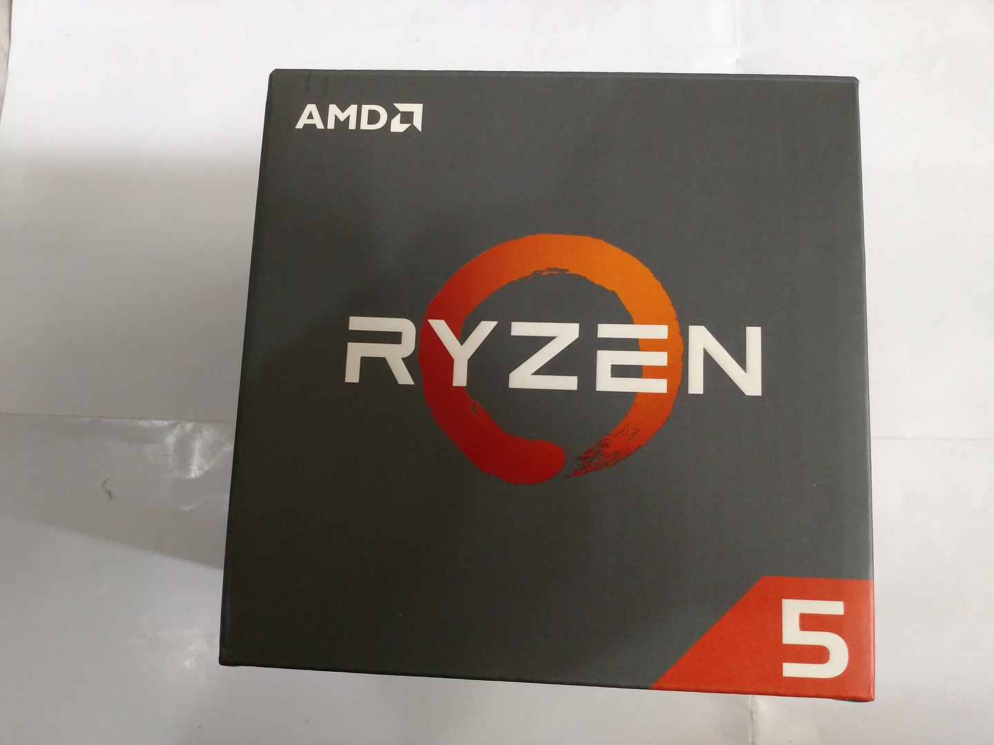 computadoras y laptops - Procesador AMD Ryzen 5 1600 AM4